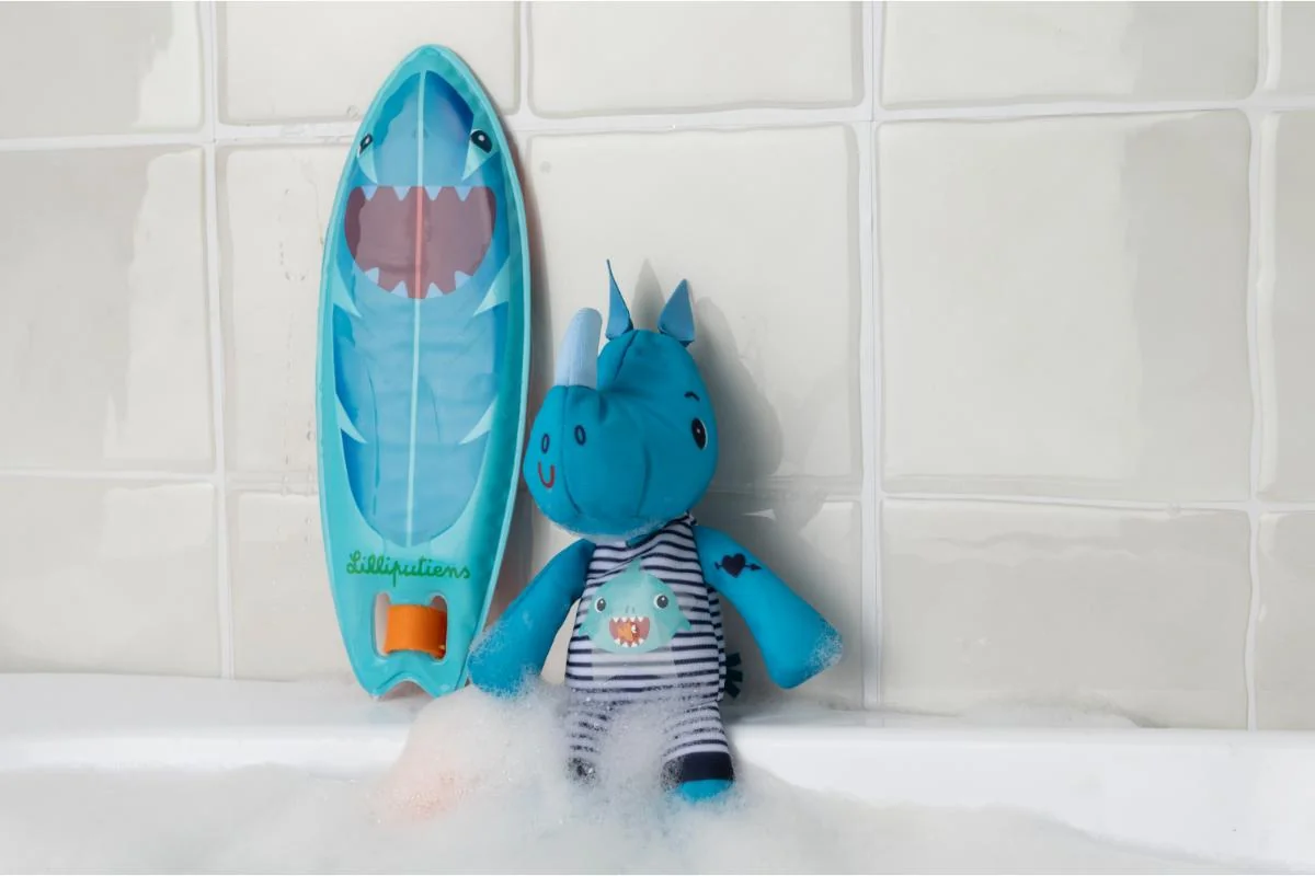 Lilliputiens - surfer nosorožec Marius - magická hračka do vody