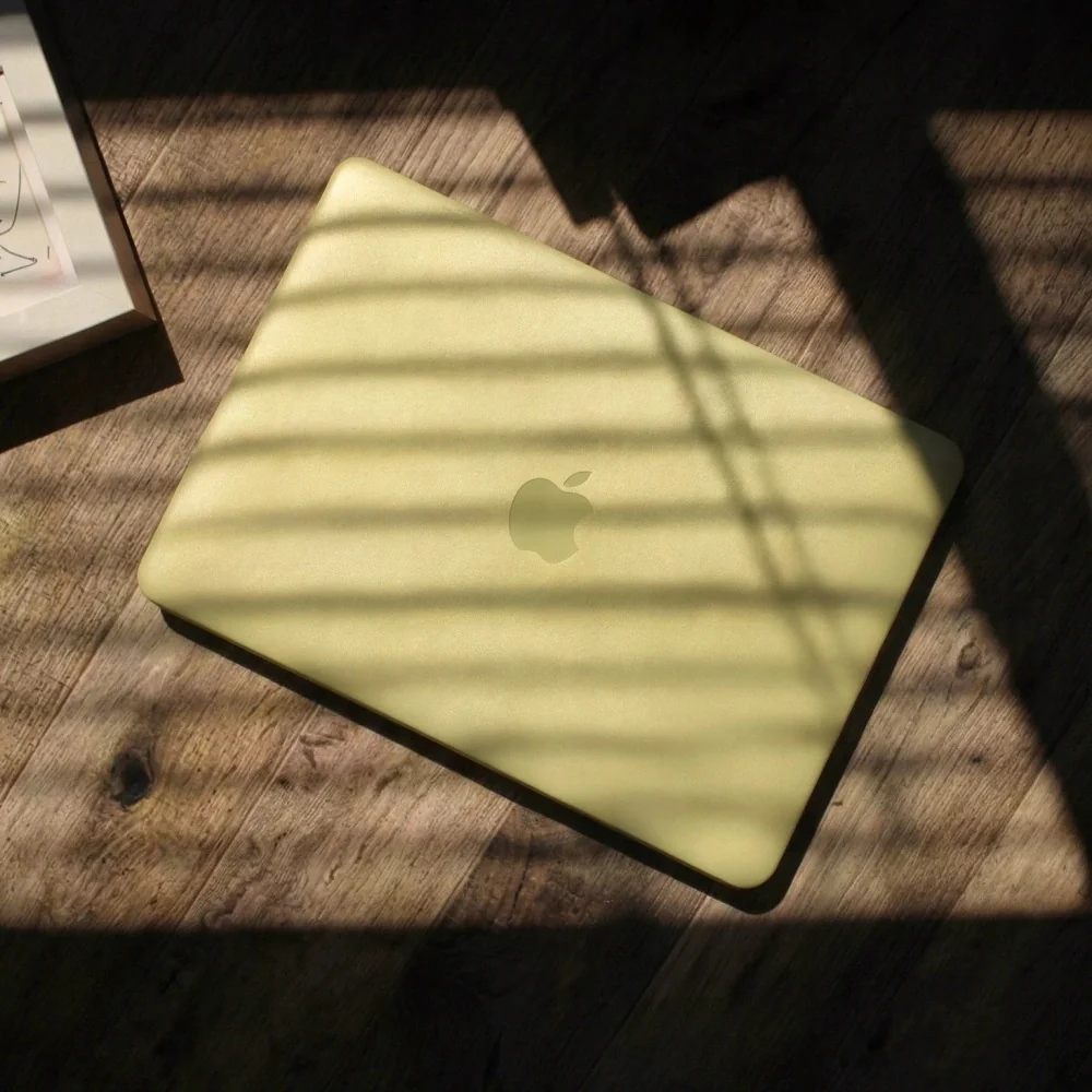 Tech-Protect Smartshell kryt na MacBook Neo 13'' 2026, priesvitný