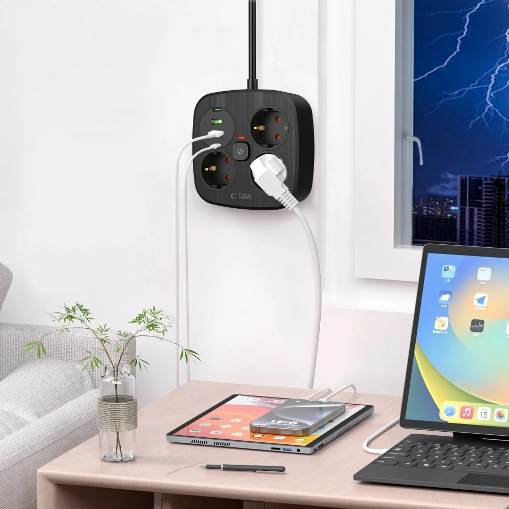 Tech-Protect PCS3X4 predlžovací kábel 2x USB / 2x USB-C / 3 zásuvky 2m, čierna , čierna