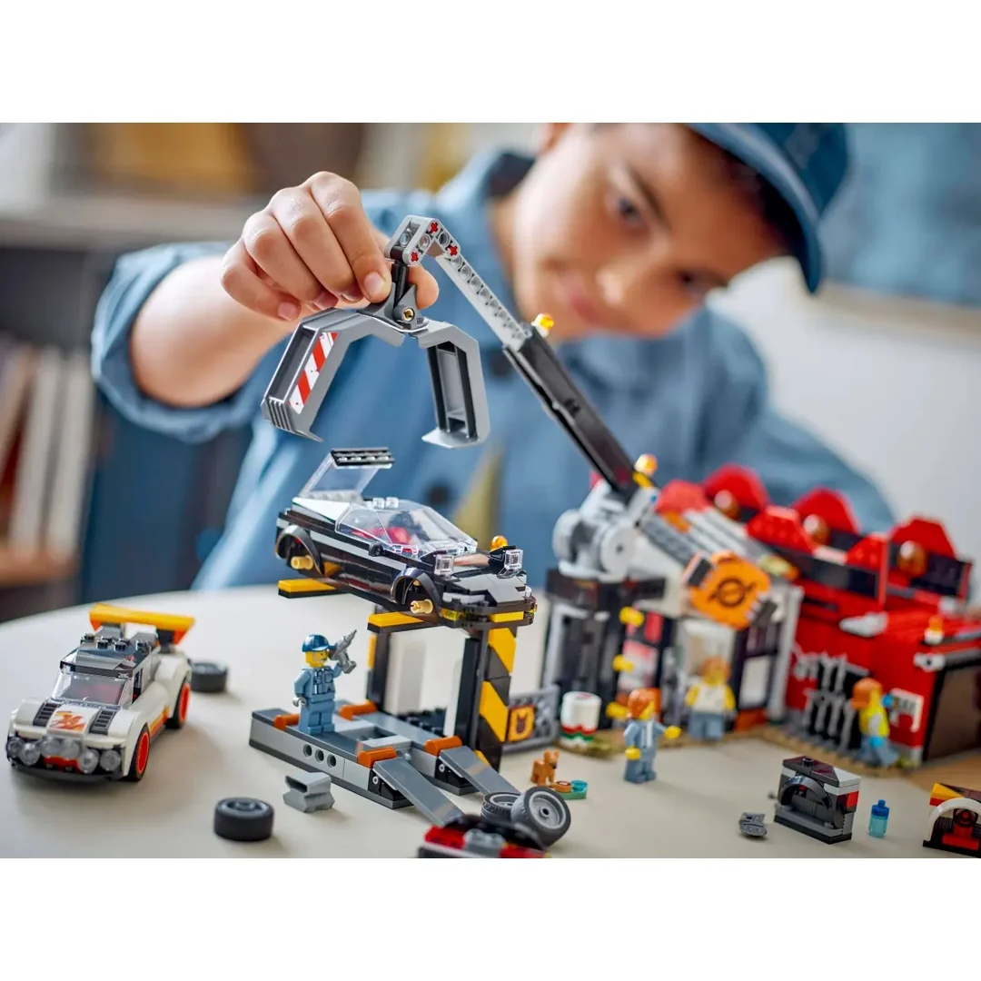 LEGO® City 60472 Šrotovisko s autami