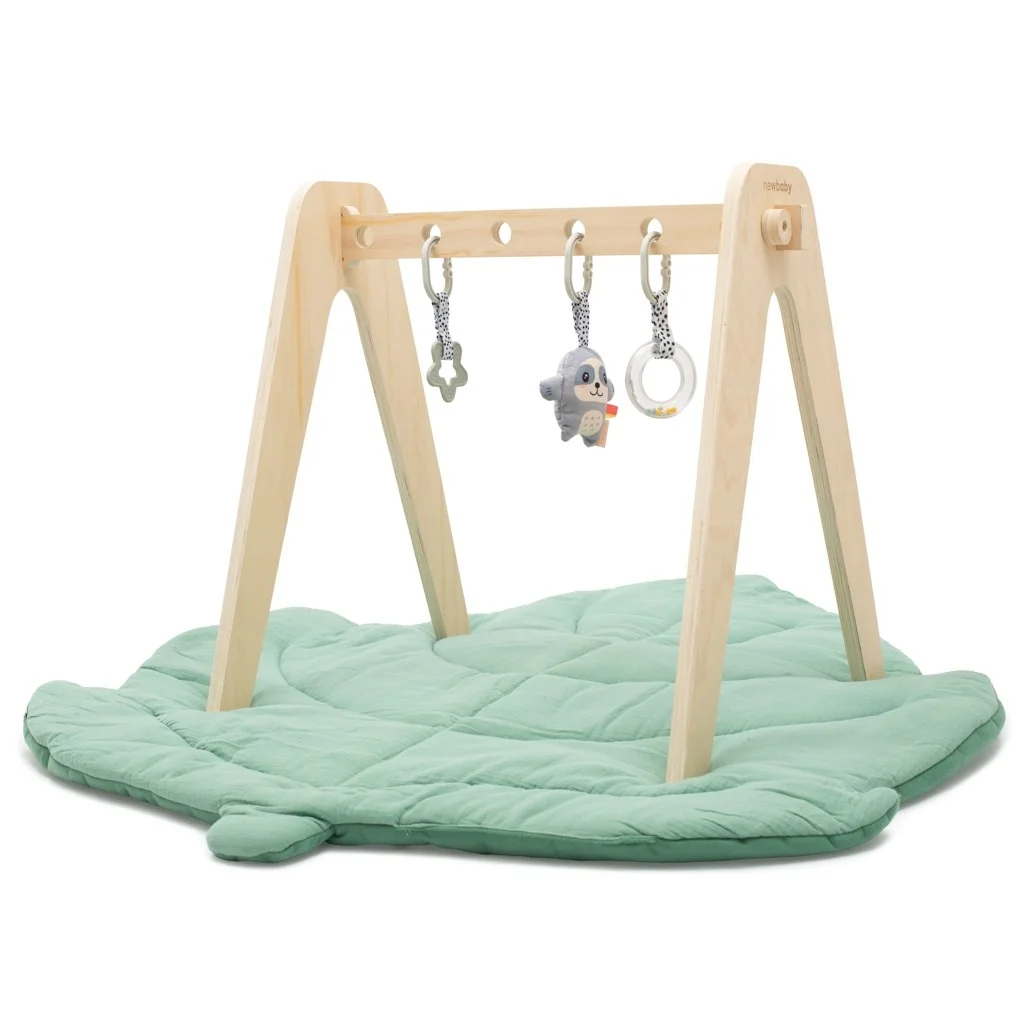 Edukačná drevená hrazdička s hračkami New Baby , 20C56563