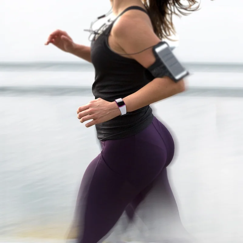 BStrap Silicone Land remienok na Samsung Gear Fit 2 white