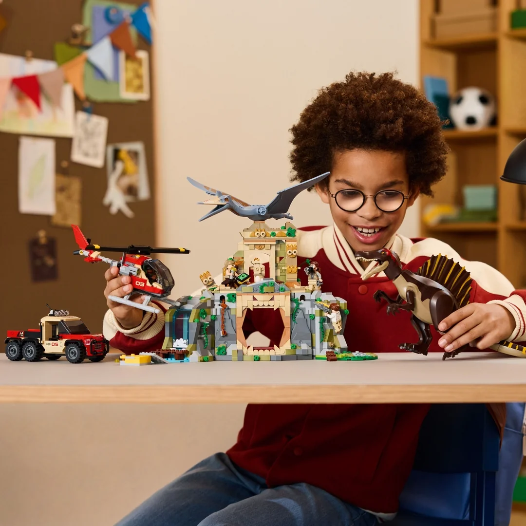 LEGO® Jurassic World 76976 Letecká misia spinosaurusa a quetzalcoatlusa