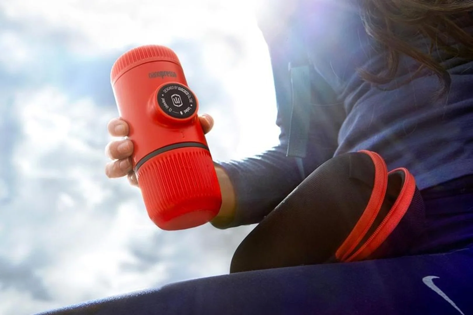 Nanopresso Lava Red + pevný obal Kávovar