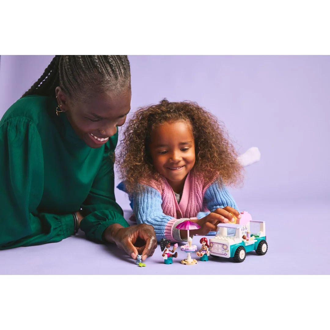 LEGO® Friends 42644 Zmrzlinárske auto v mestečku Heartlake