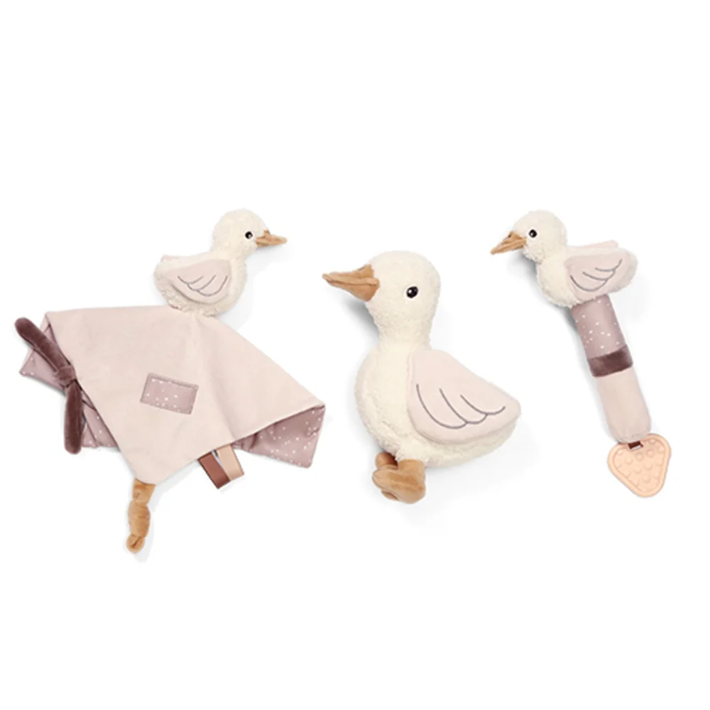 Plyšová hračka s pískátkem a kousátkem GOOSE ZOE, krémová