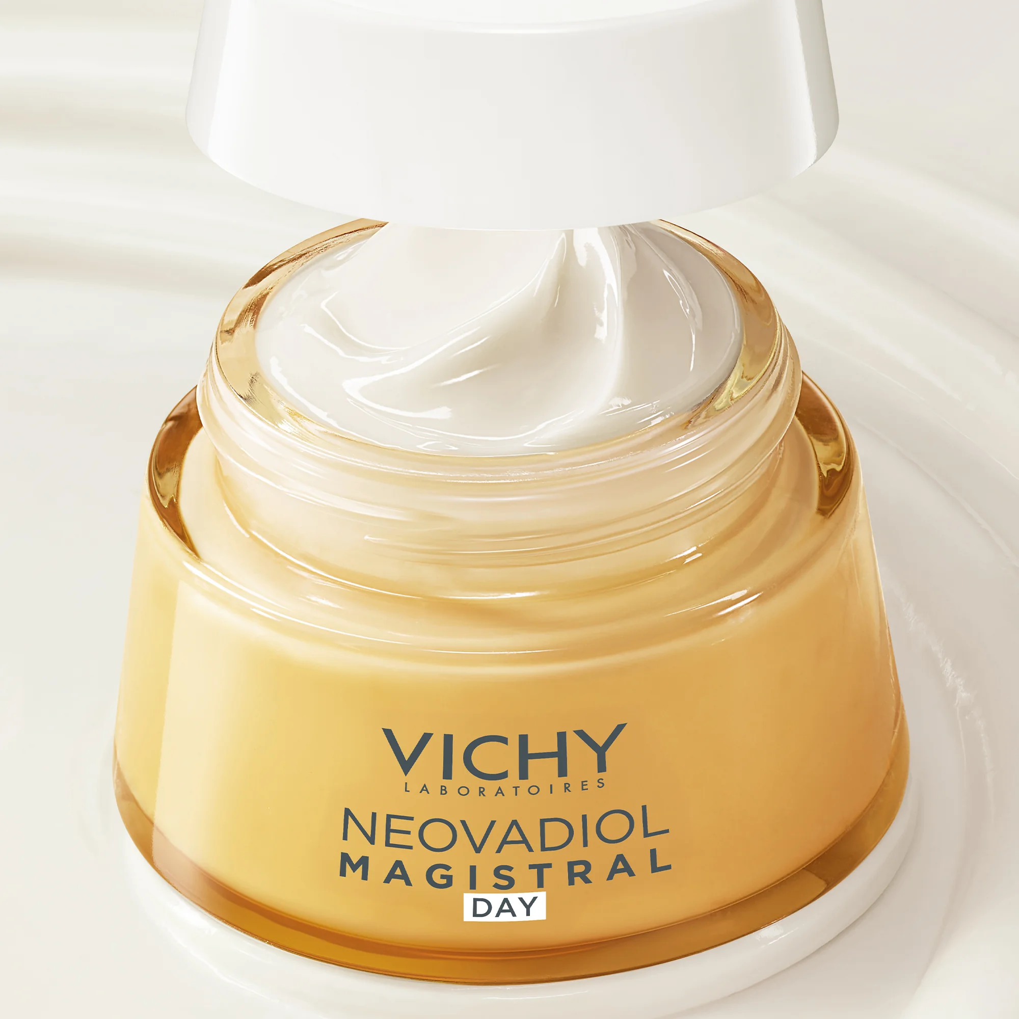 VICHY NEOVADIOL MAGISTRAL DENNY KREM 50ML 1×50 ml, denný krém pre obdobie postmenopauzy
