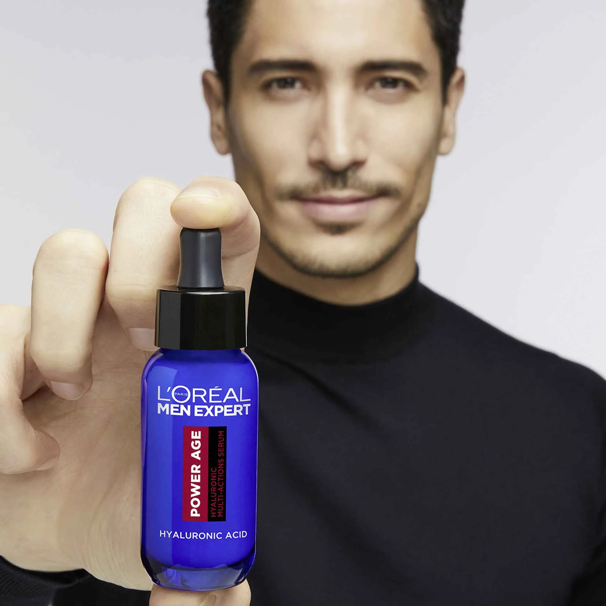 L'Oréal Paris Men Expert Power Age multifunkčné sérum s kyselinou hyalurónovou, 30 ml 1×30 ml, sérum