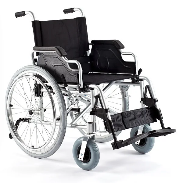 Odľahčený hliníkový invalidný vozík FS 908LQ