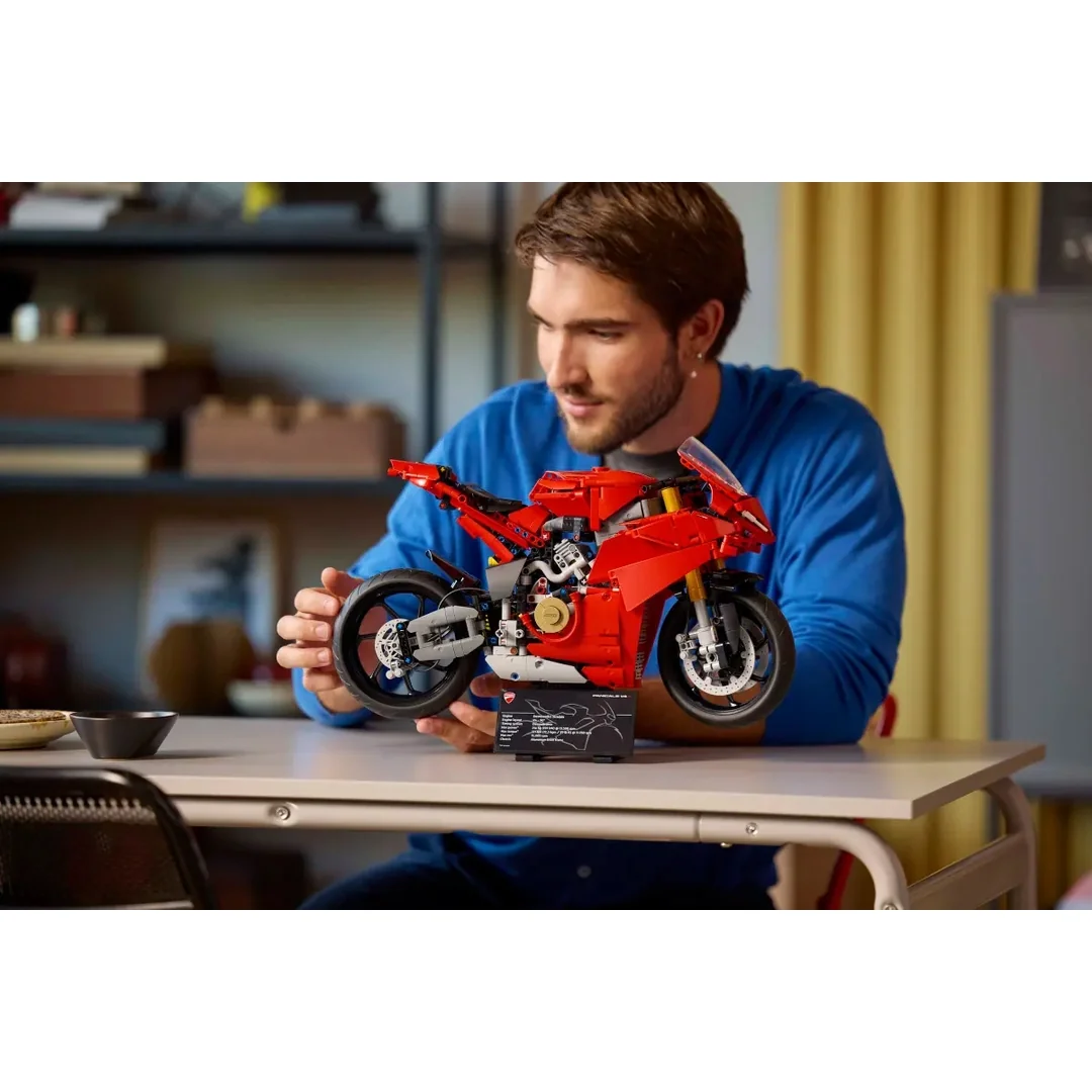 LEGO® Technic™ 42202 Motocykel Ducati Panigale V4 S