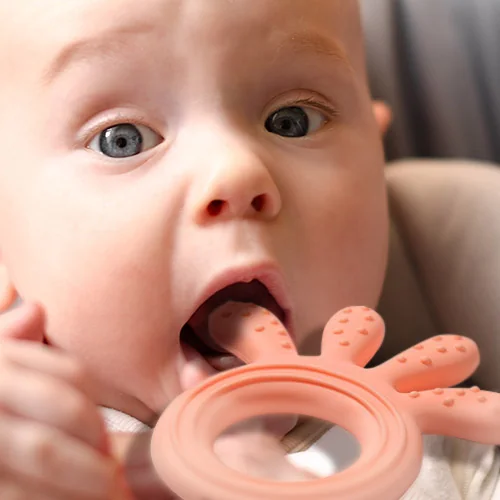 BABYONO Hryzačka silikónová Octopus ružová 1×1 ks