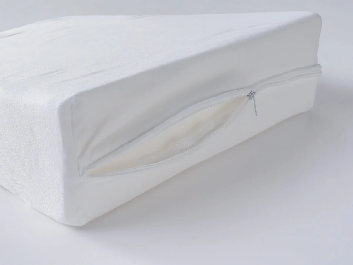 Klinový vankúš pre bábätko FreeON 30cm