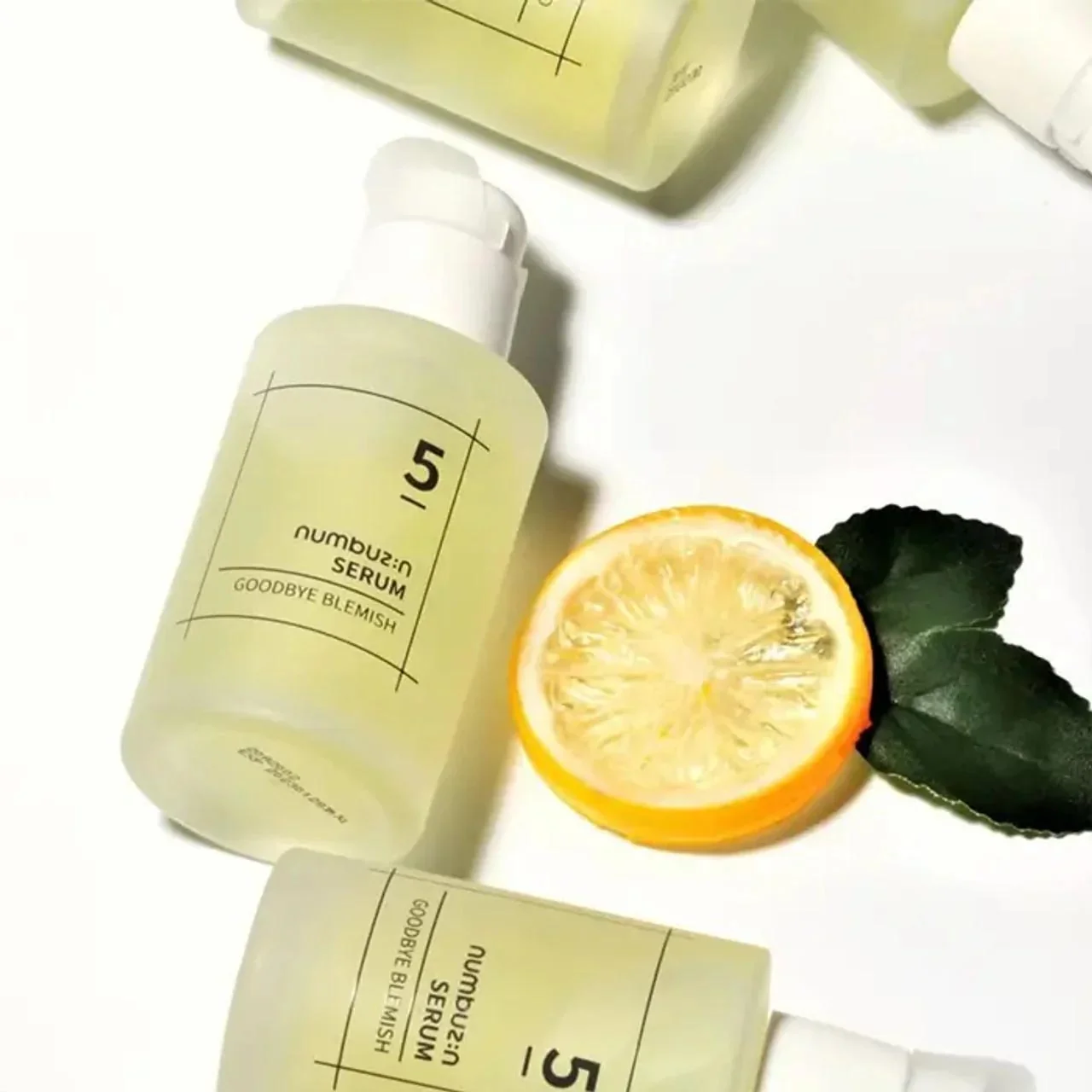 NUMBUZIN No.5 Goodbye Blemish Serum Rozjasňujúce sérum s vitamínom C 50ml