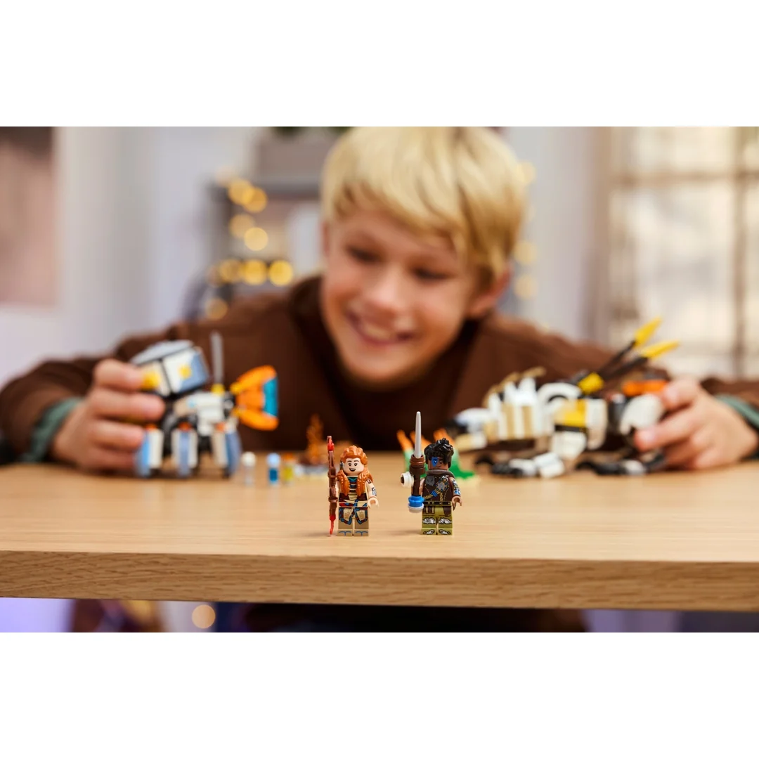 LEGO® Horizon Adventures™ 77037 Aloy a Varl vs. Shell-Walker a Sawtooth