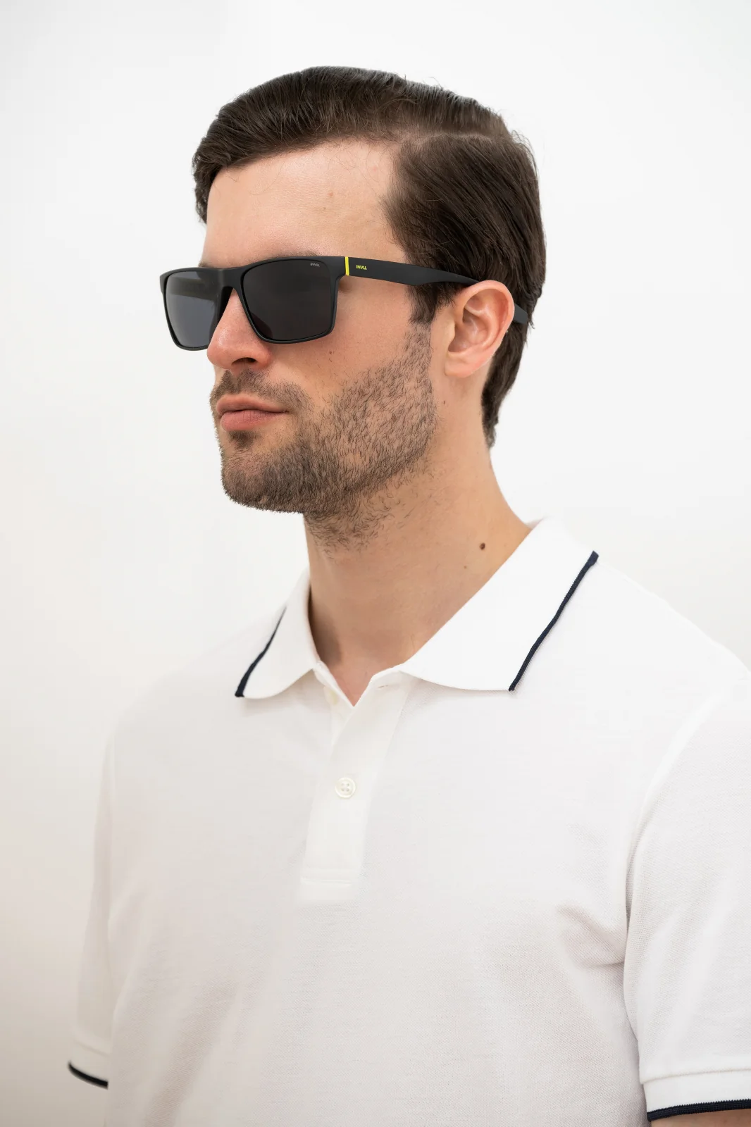INVU. Active A2307B Unisex slnečné okuliare