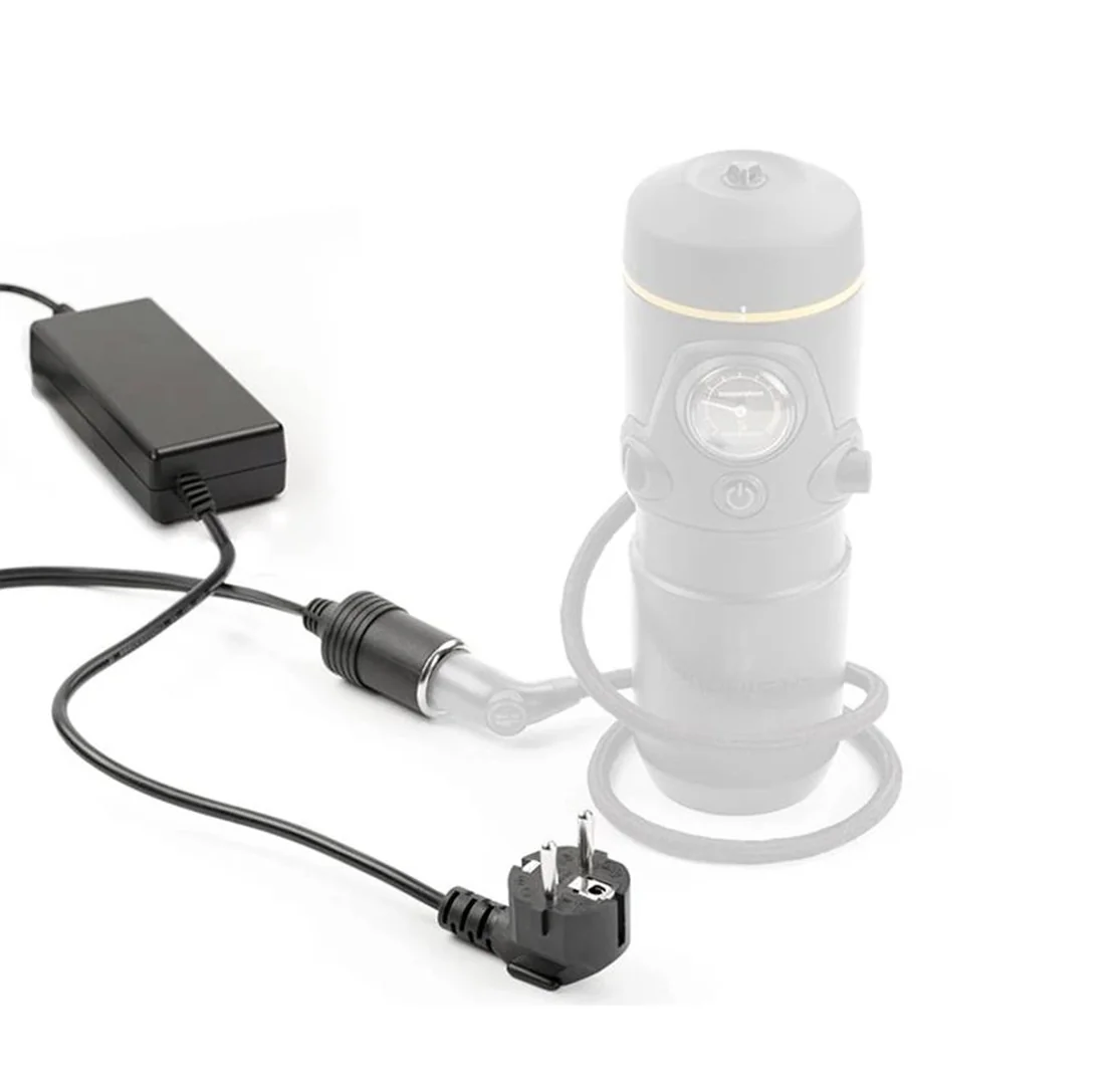 Adaptér 220V-12V Adaptér
