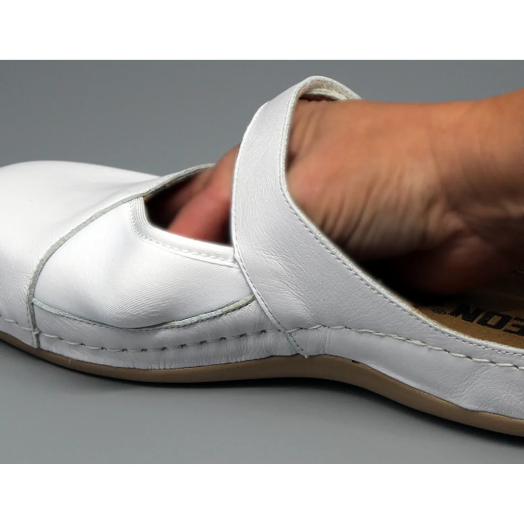 Leon 953 Dámska zdravotná celo-kožená obuv na Hallux Valgus 39 - 25cm, čierna, 2,5 cm