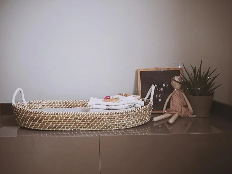 AHOJBABY Košík prebaľovací pre bábätko Smart Basket natural + podložka 1×1 ks, prebaľovací košík