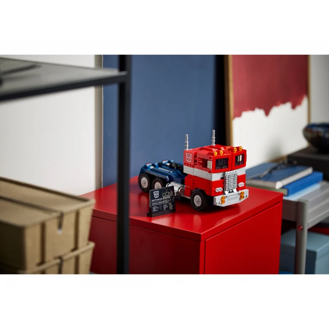 LEGO® Icons 10302 Optimus Prime