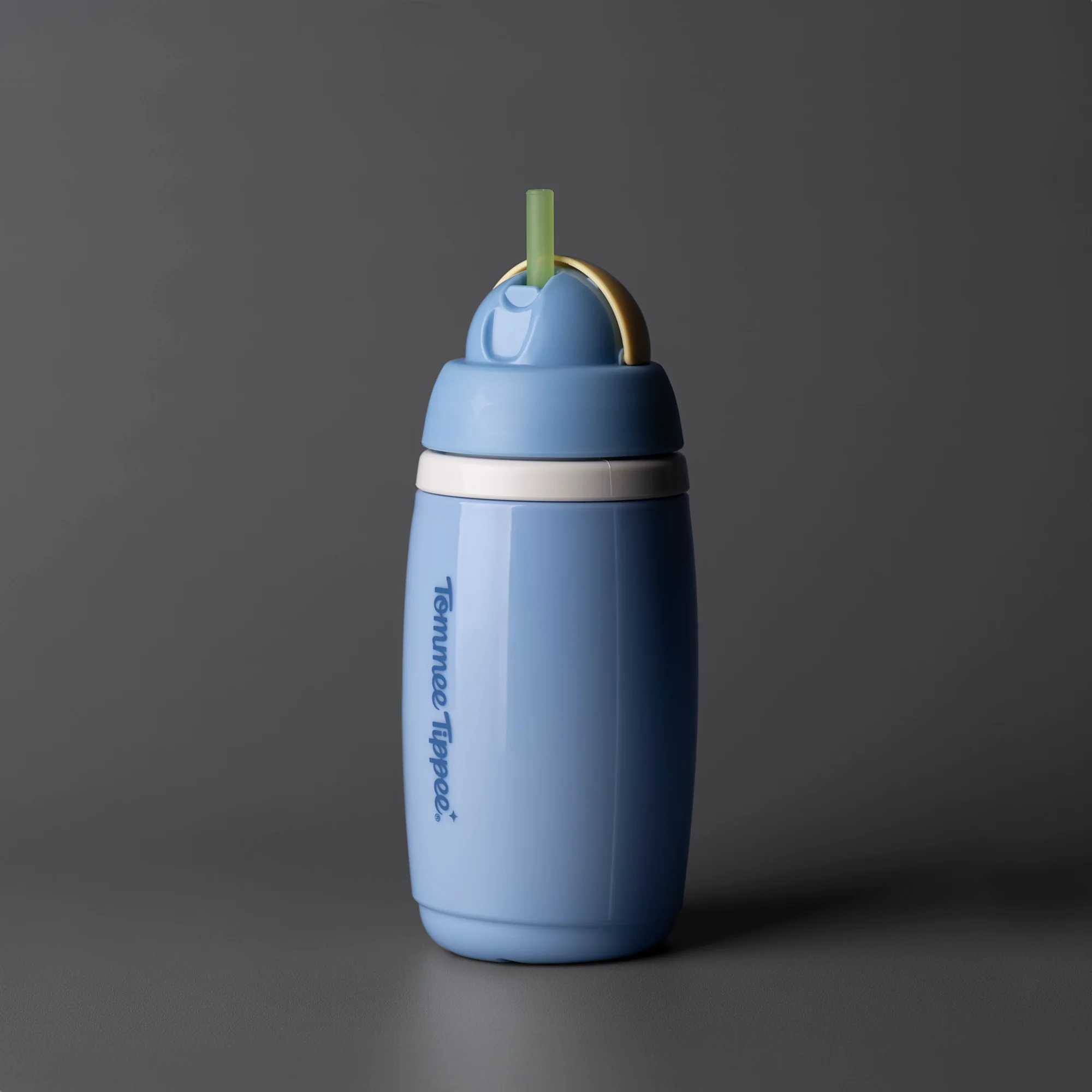 Tommee Tippee Active hrnček so slamkou, 266 ml, 12m+, modrý 266 ml