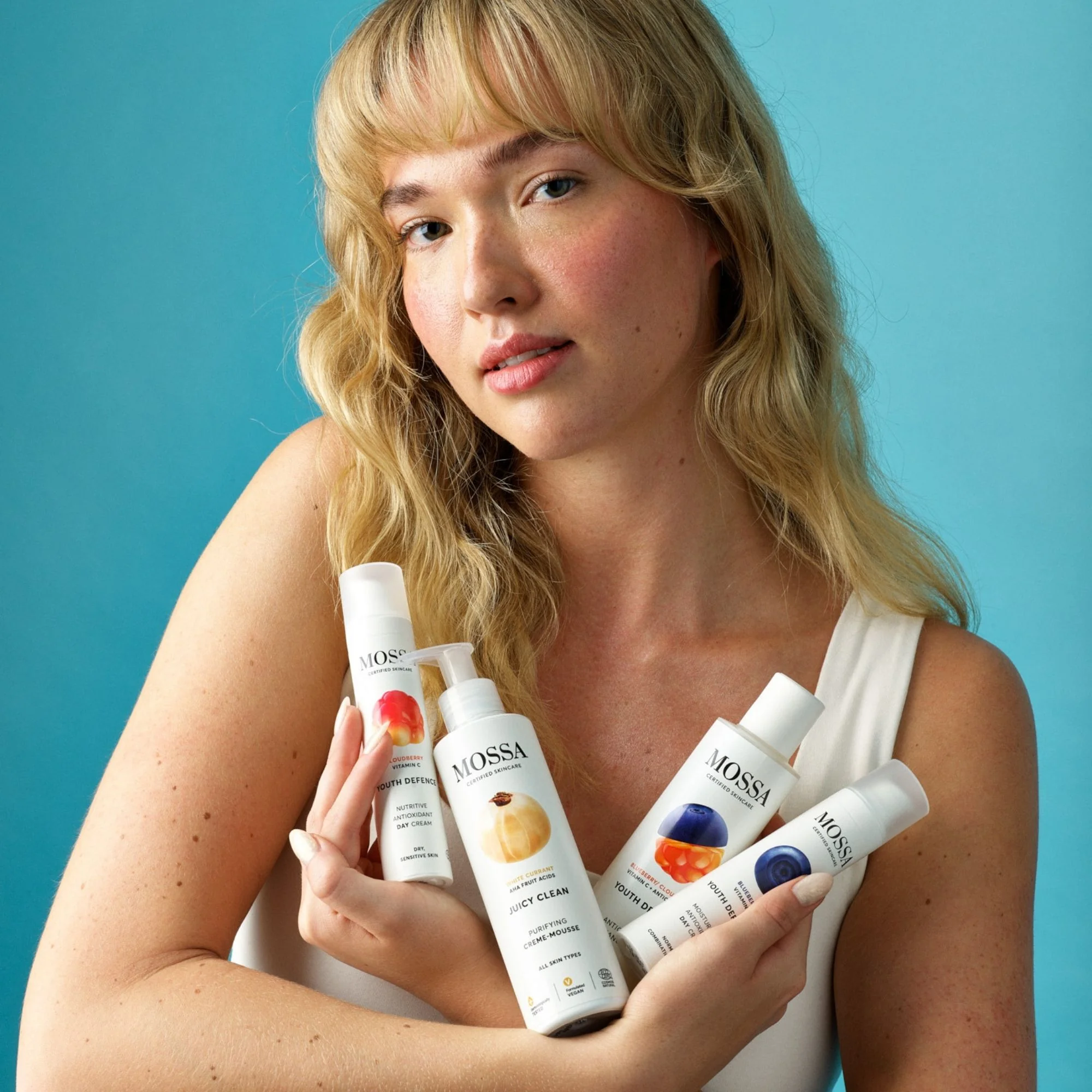 MOSSA Rozjasňujúce tonikum, YOUTH DEFENCE 200 ml