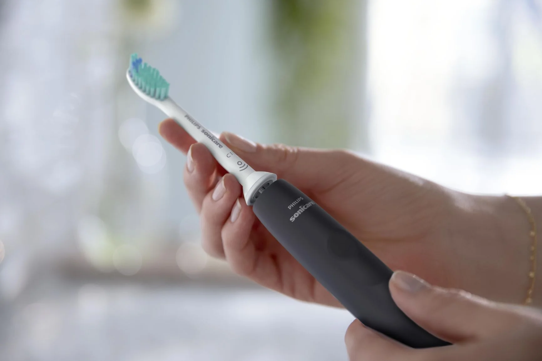 Philips Sonicare 3100 HX3671/14, čierna 1×1 ks, elektrická zubná kefka