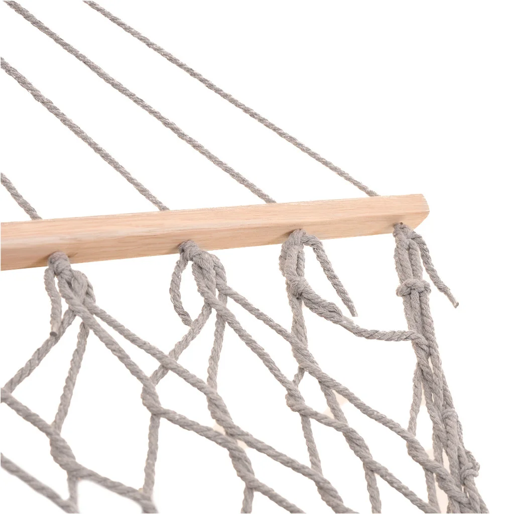 Záhradná hojdacia sieť boho mesh tassel 200 cm sivá