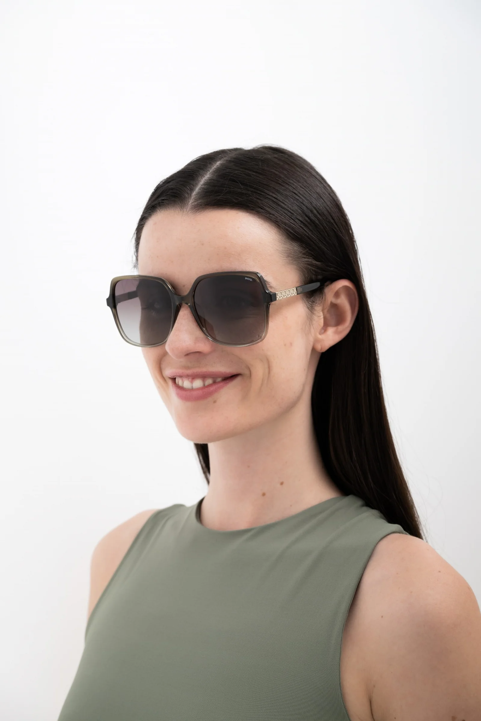 INVU. Fashion IB22544C Dámske slnečné okuliare