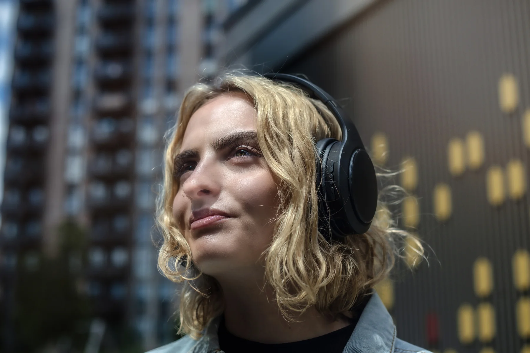 BOOMPODS Headpods Pro2  bezdrôtové slúchadlá čierne