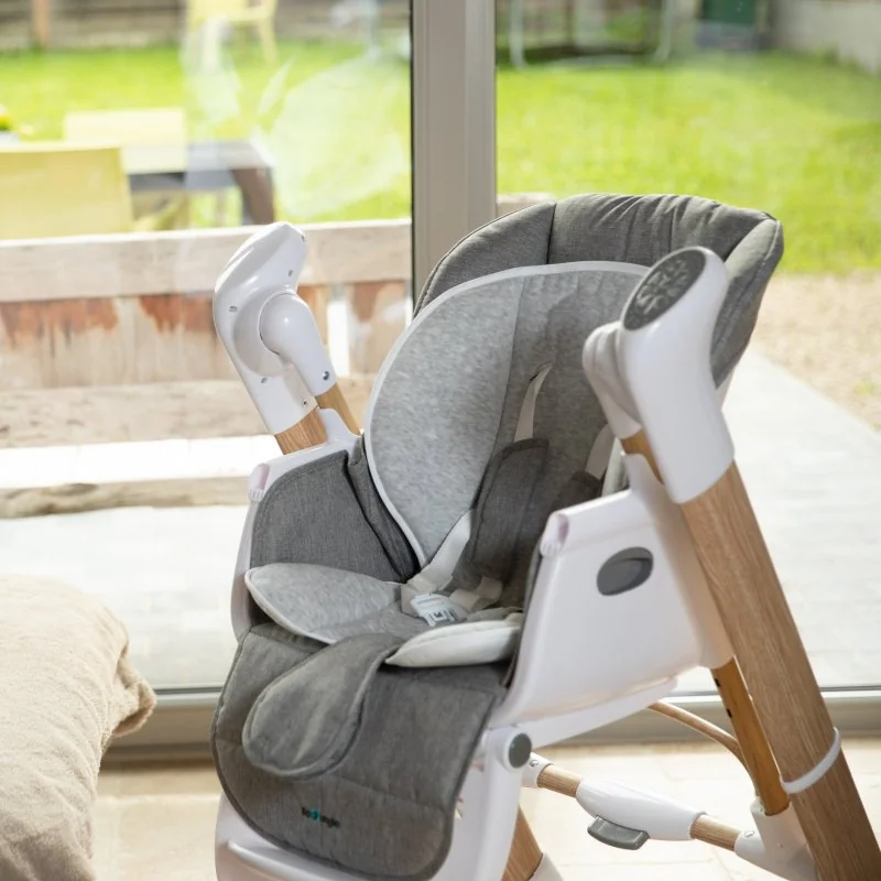 jedálenská stolička B-SWINGING CHAIR Pure White 2v1