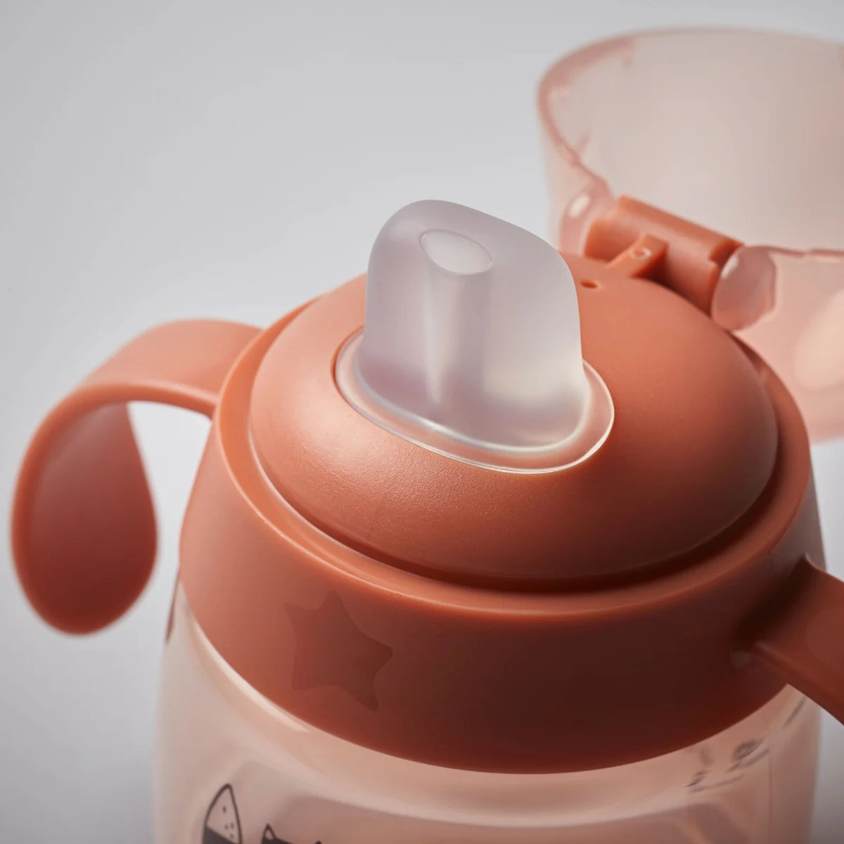 Tommee Tippee hrnček Transition 4m + 150ml - viac farebných variant 1×1 ks, hrnček