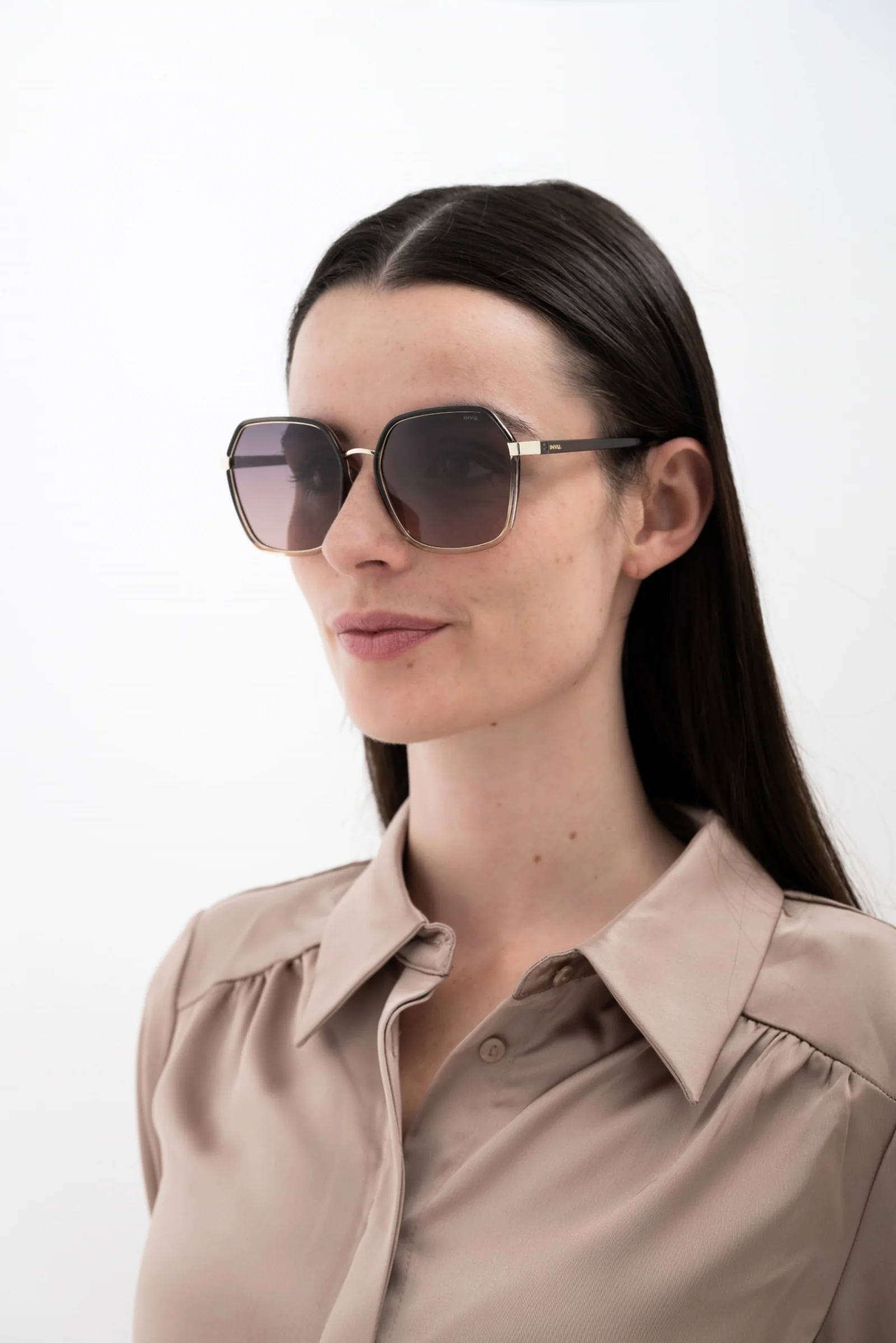 INVU IB12526A slnečné okuliare gold transpa light brown Dámske slnečné okuliare