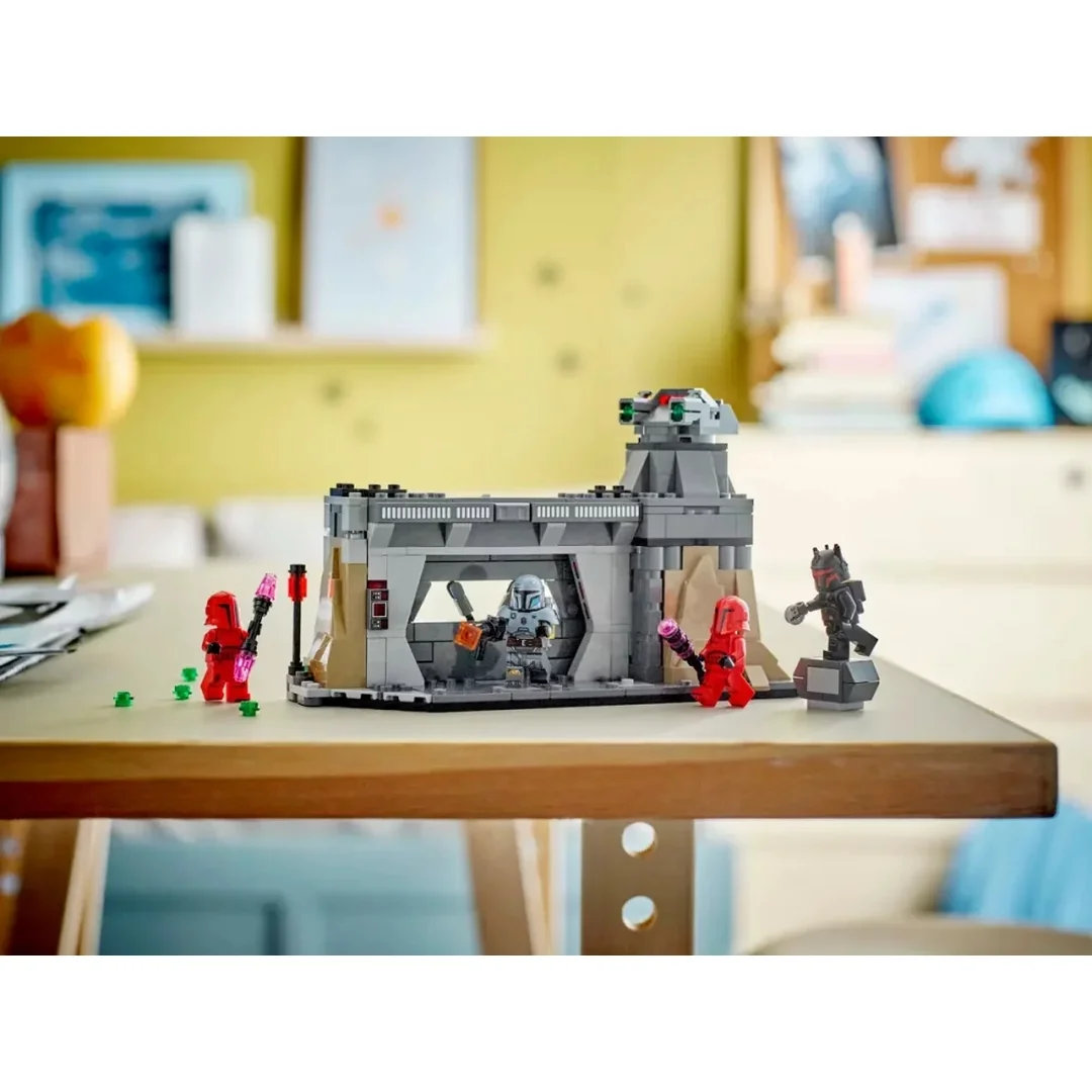 LEGO® Star Wars™ 75386 Súboj Paza Vizsly a Moffa Gideona