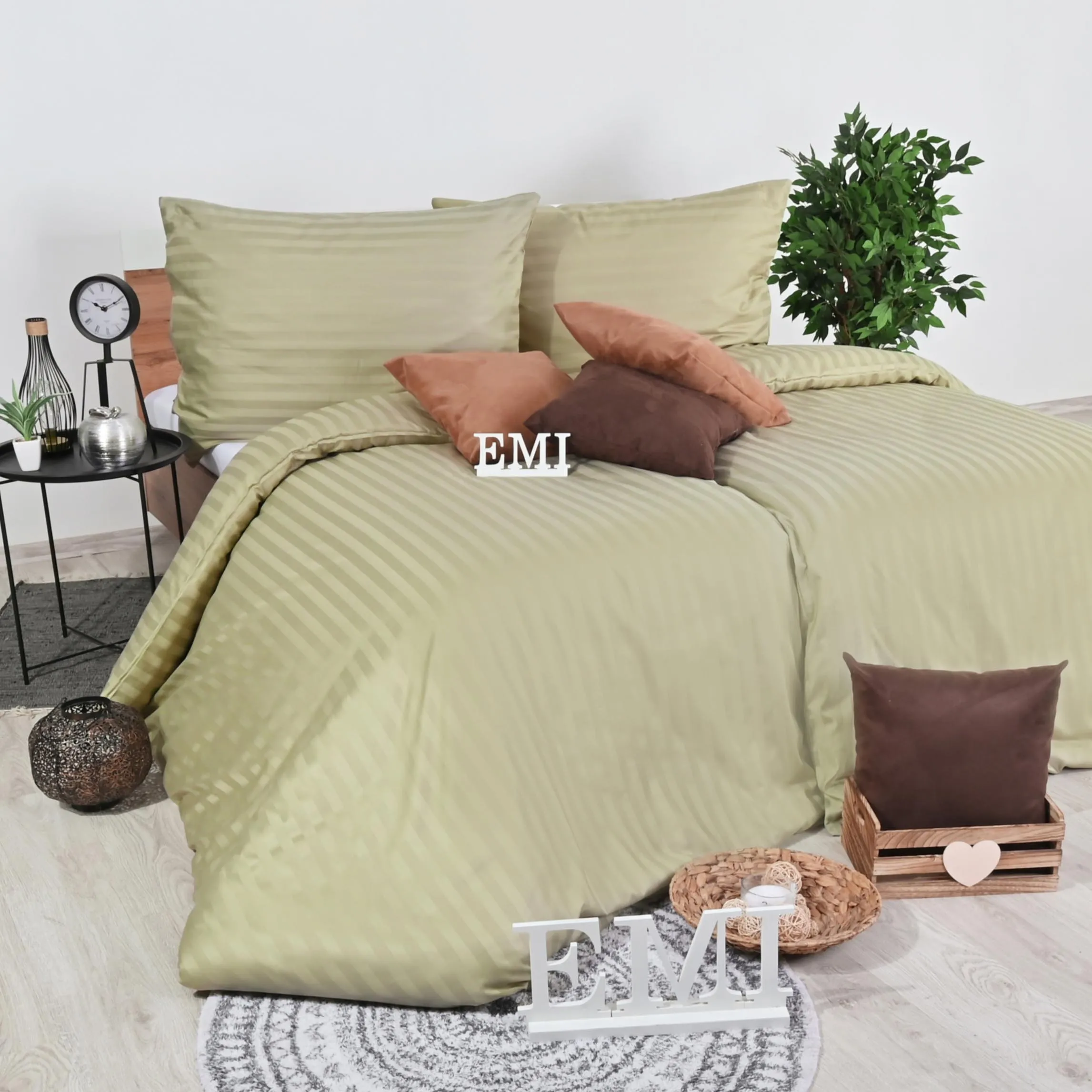EMI Obliečky damaškové hnedo-olivové 1×1 set, posteľné obliečky