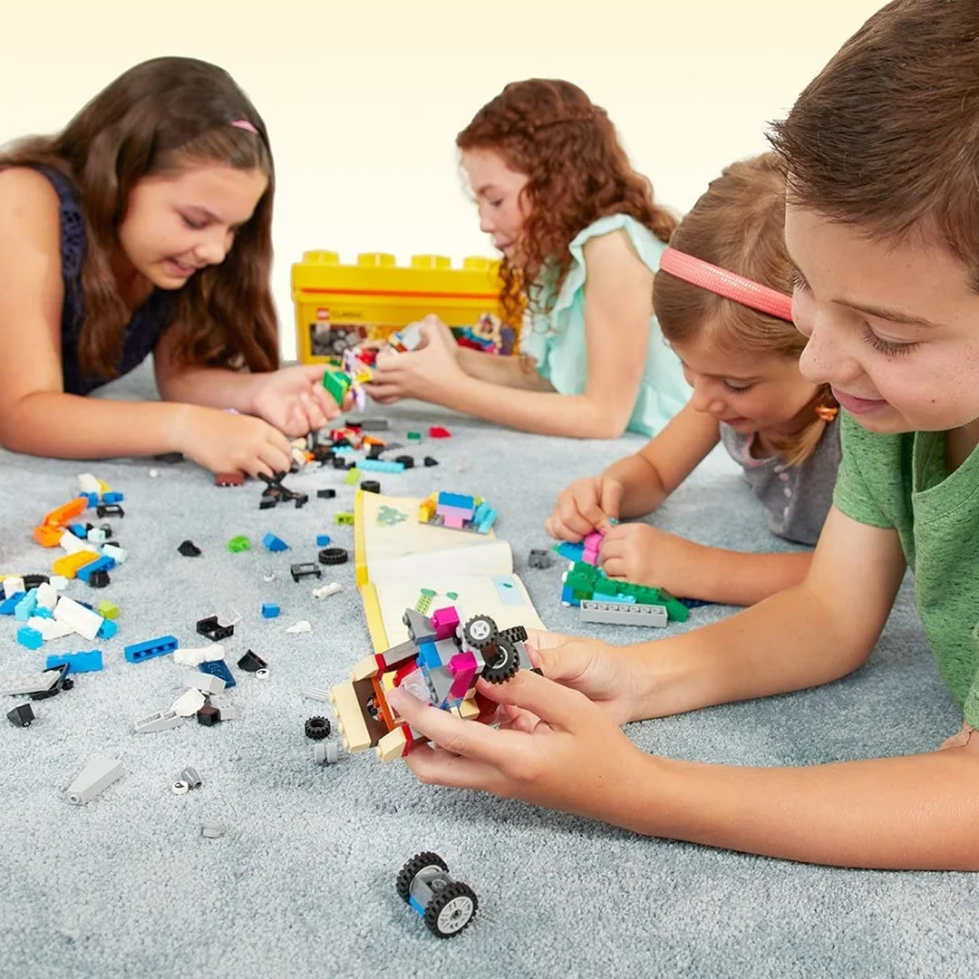LEGO® Classic 10696 Stredný kreatívny box