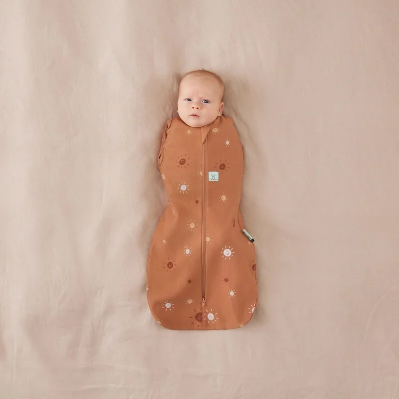 ERGOPOUCH - Zavinovačka a vak na spanie 2v1 Cocoon Sunny 3-6 m, 6-8 kg, 0,2 tog