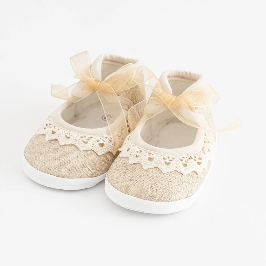Dojčenské krajkové capačky New Baby hnedá 12-18 m 12-18 m,