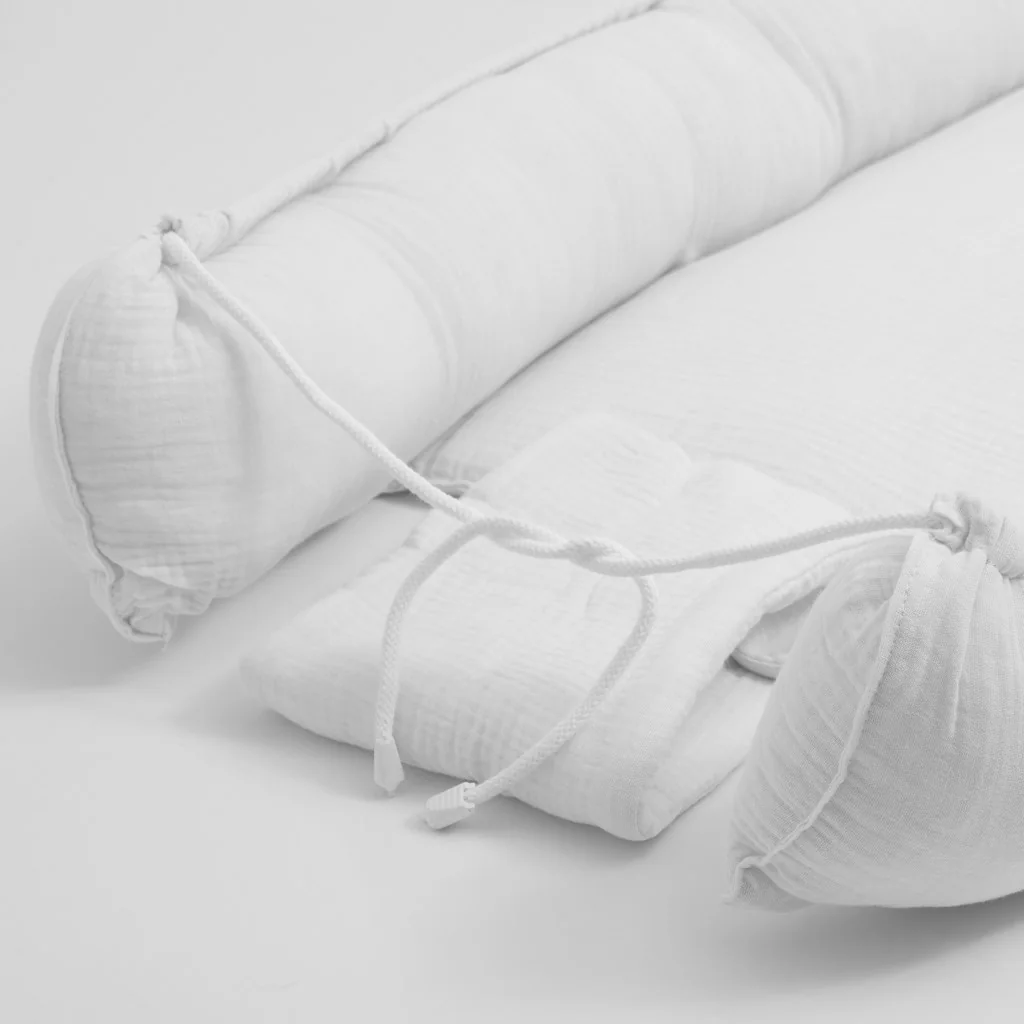 Mušelínové hniezdočko pre bábätko New Baby biela , 20C52099