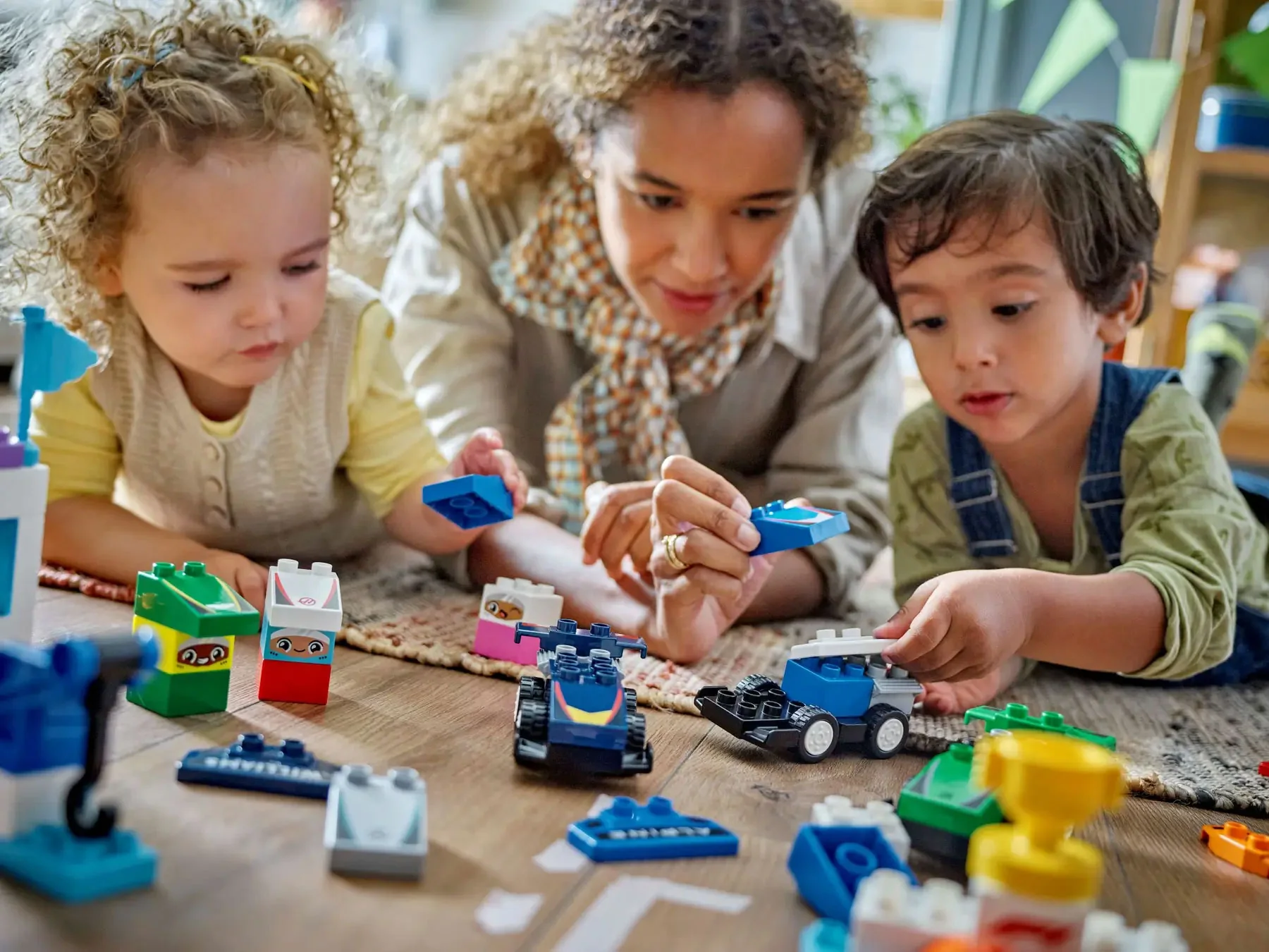 LEGO Pretekárske autá a šoféri tímu F1 10445 