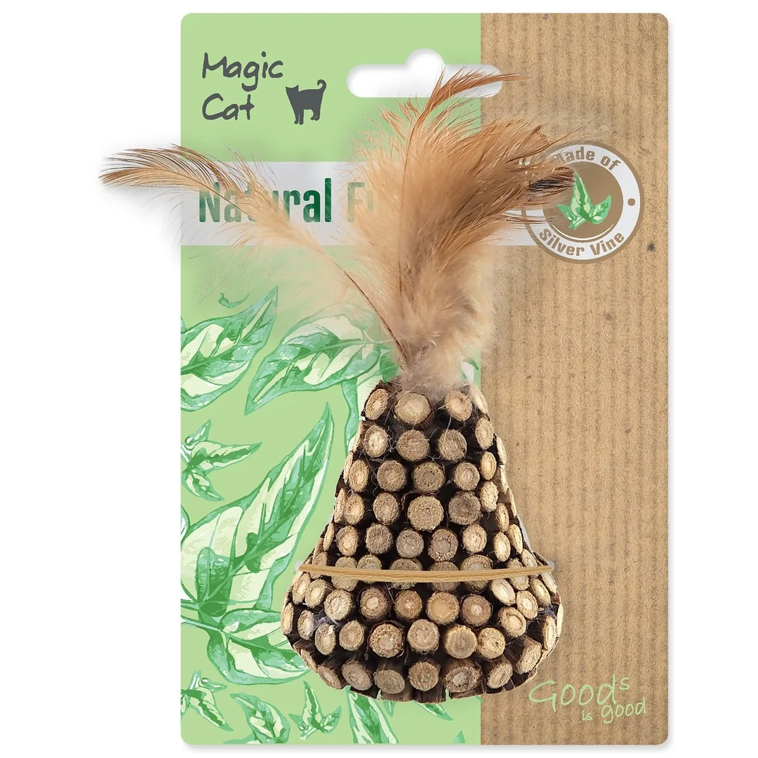 Hračka Magic Cat Natural Fun kužel s prírodnými pierkami a oblepené drevom 13cm