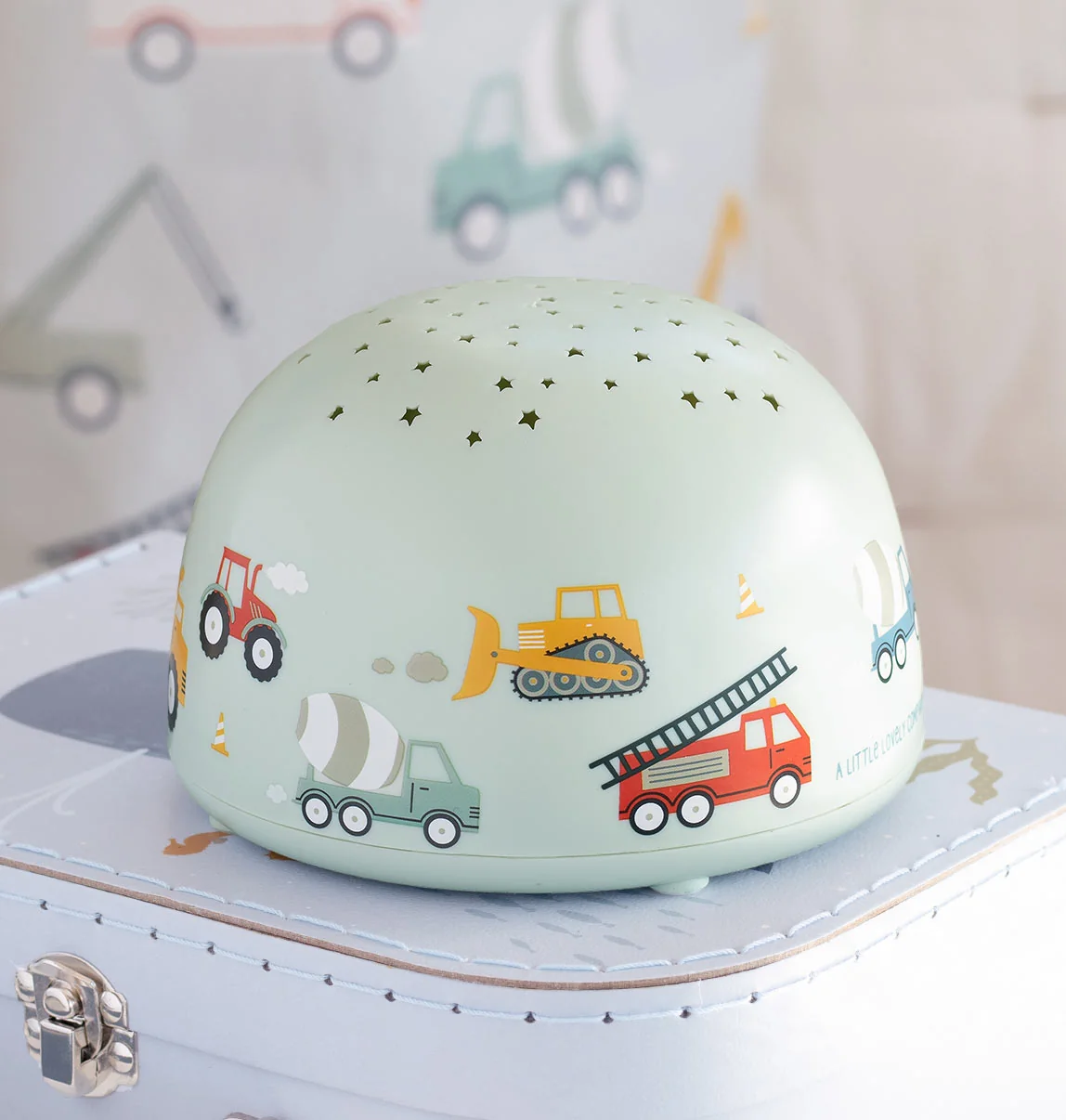 A Little Lovely Company - lampa s projektorom – vozidlá
