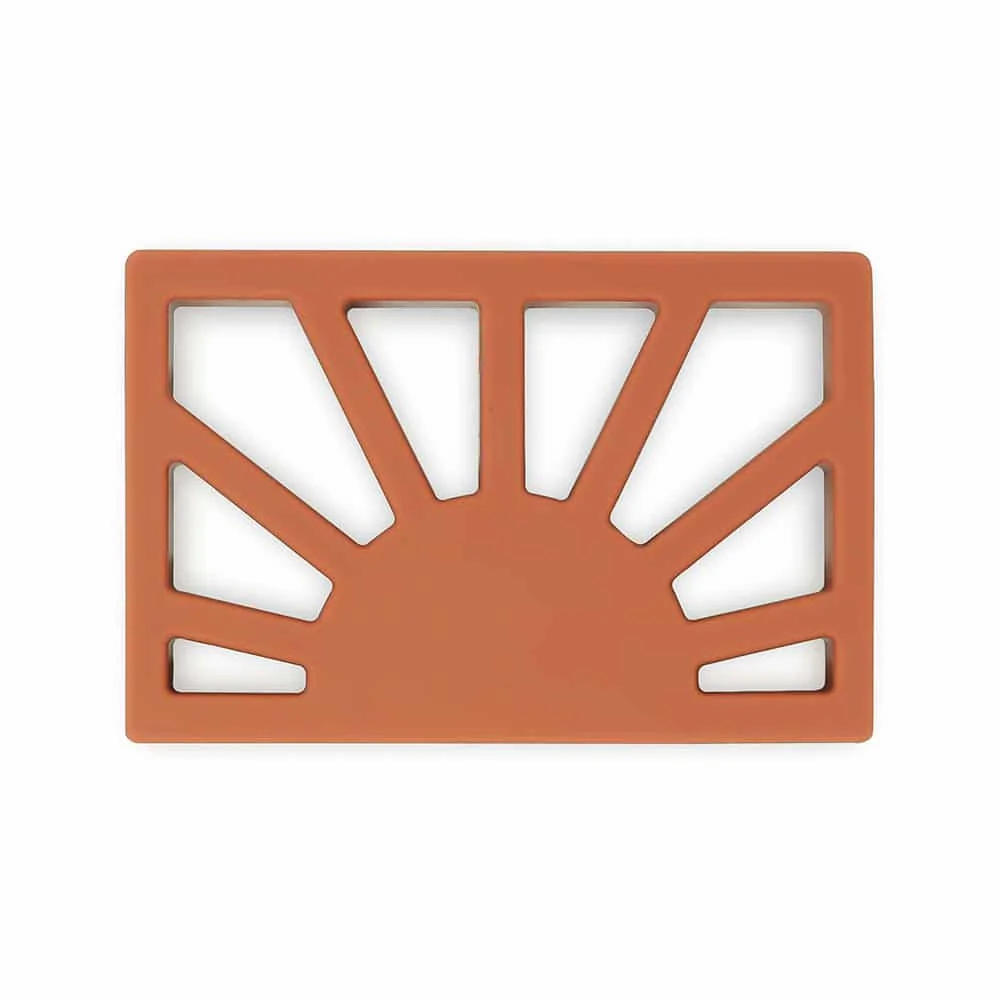 Mushie silikónové hryzátko SUN Clay