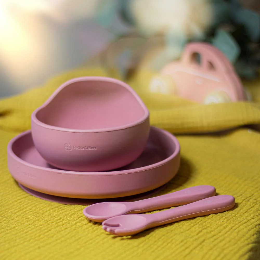 PETITE&MARS Príbor silikónový TAKE&MATCH Dusty Rose 6m+ 1×1 ks, silikónový príbor
