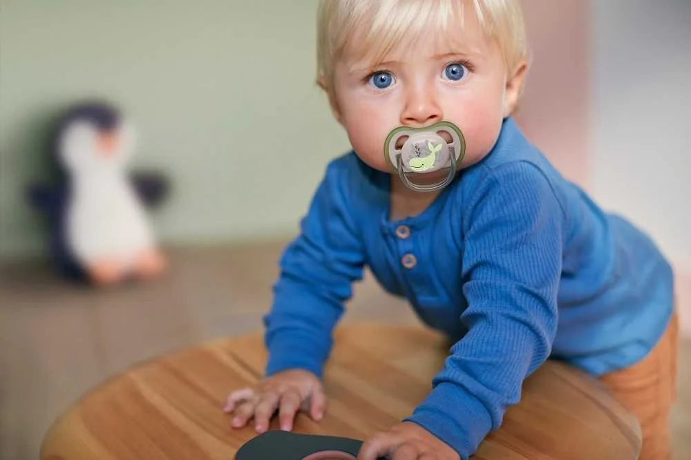 Philips AVENT Cumlík Ultra air obrázok 6-18m veľryba 1ks 1×1 ks, cumlík