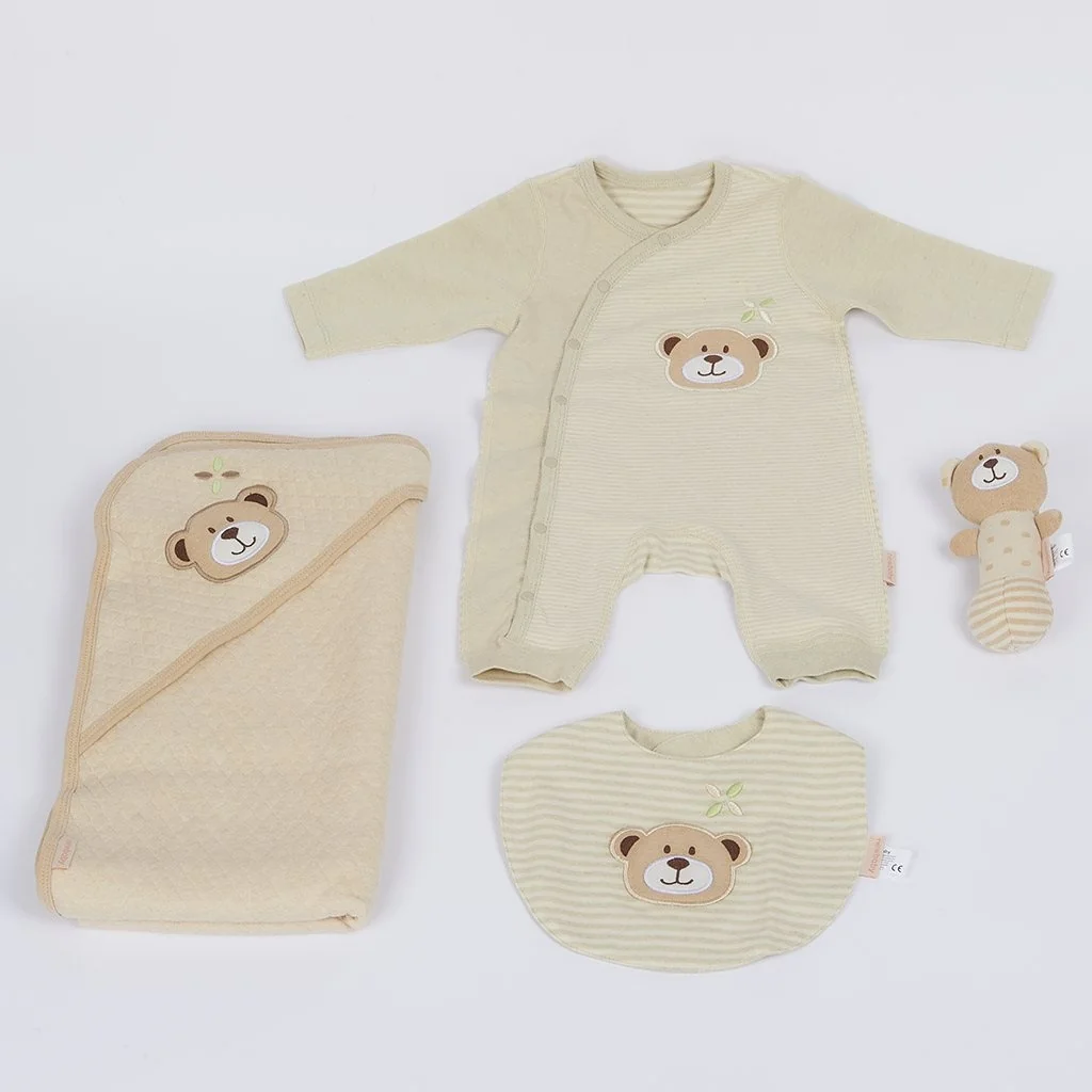 4-dielny dojčenský darčekový set z BIO bavlny New Baby béžová