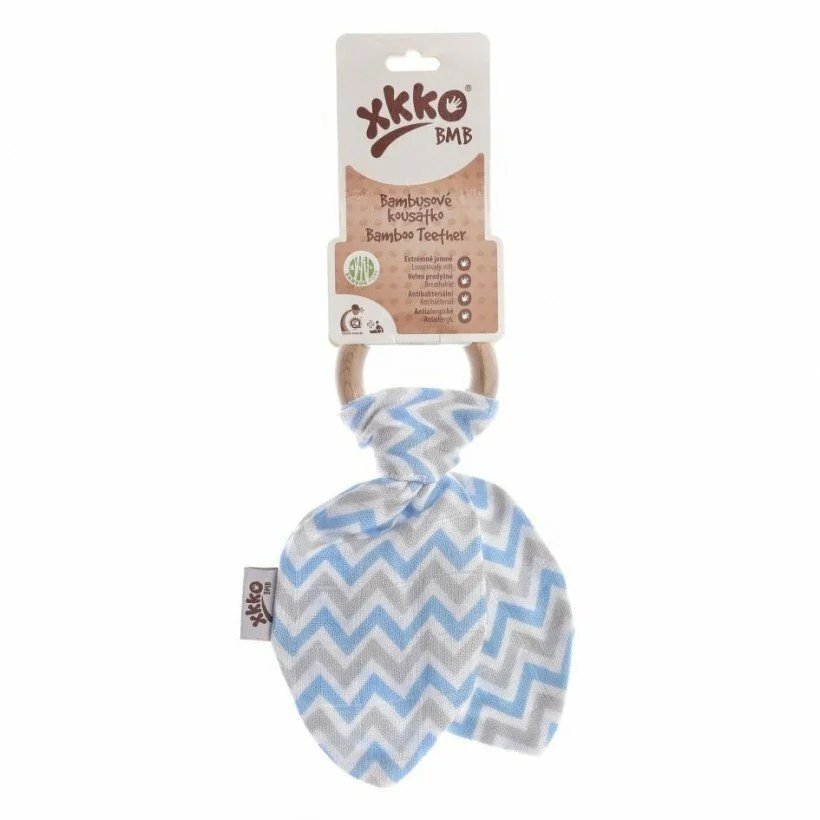 XKKO BMB Hryzátko Lístky - Chevron Baby Blue