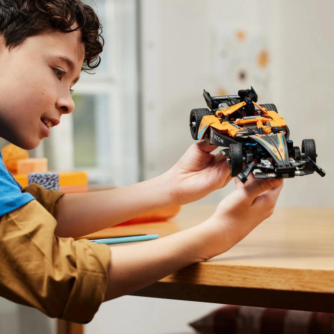 LEGO® Technic™ 42169 NEOM McLaren Formula E Race Car