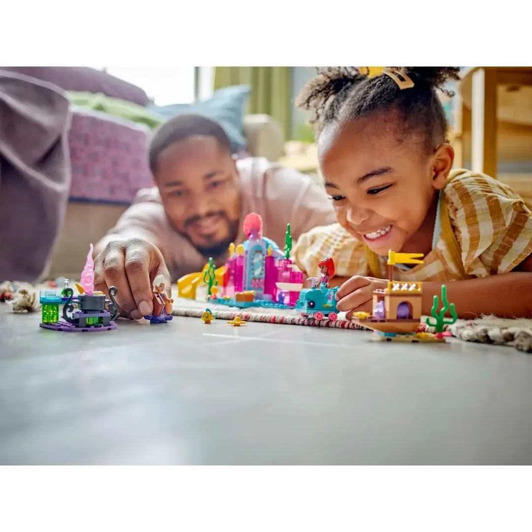 LEGO® Disney™ 43254 Ariel a jej krištáľová jaskyňa