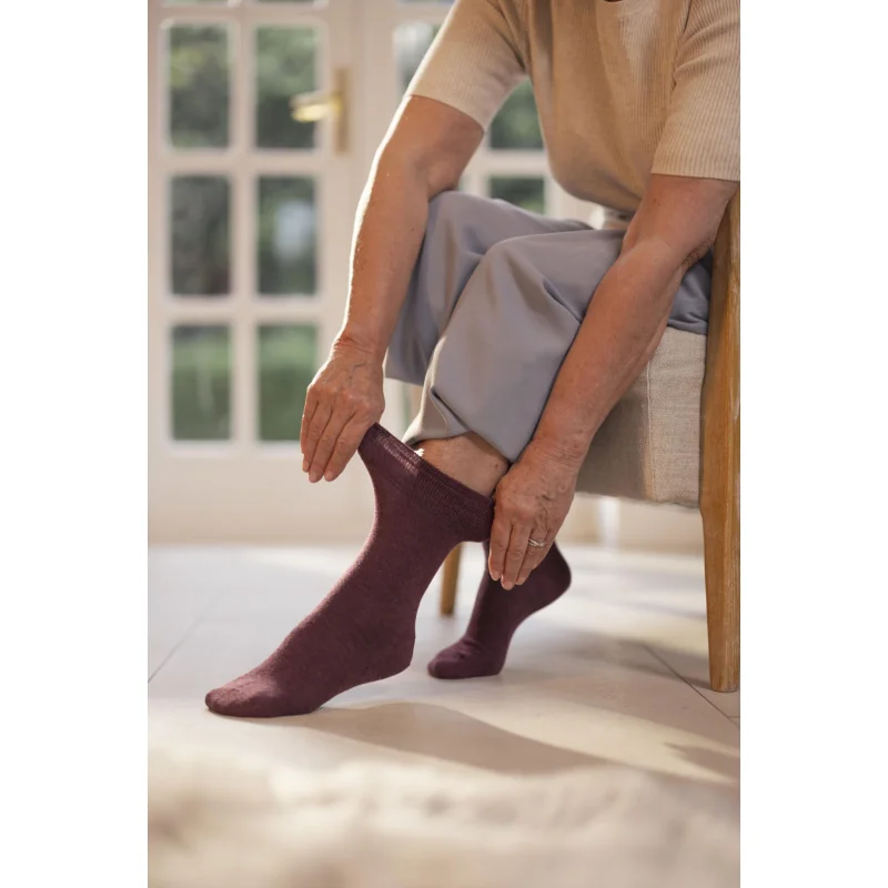 IOMI Gentle Grip 37-42 dámske diabetik ponožky HNEDÉ 3 páry voľný lem bez gumičiek