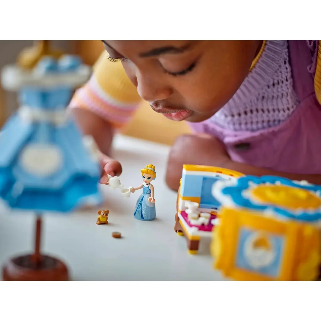 LEGO® Disney™ 43266 Popoluškine šaty